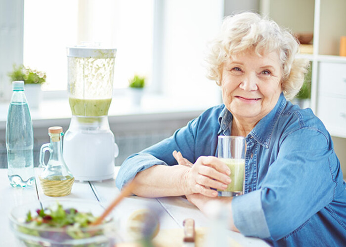 Tips to Incorporate Fruits and Veggies into a Senior’s Diet